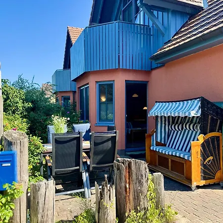 Am Leuchfeuer App 01 * Wustrow (Fischland)